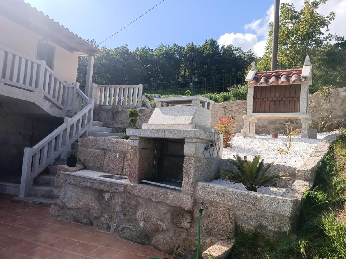Vila O Lar De Lola Mondariz Exteriér fotografie